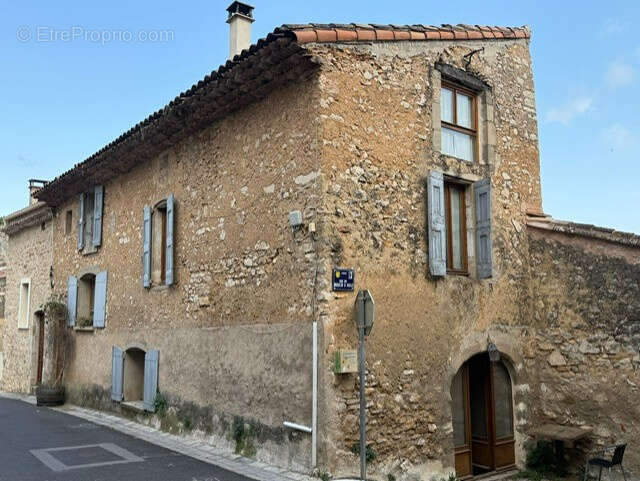 A 30 min de Montpellier: Maison en pierre avec terrasses- Studio loué + potentiel 2e studio - photo 23