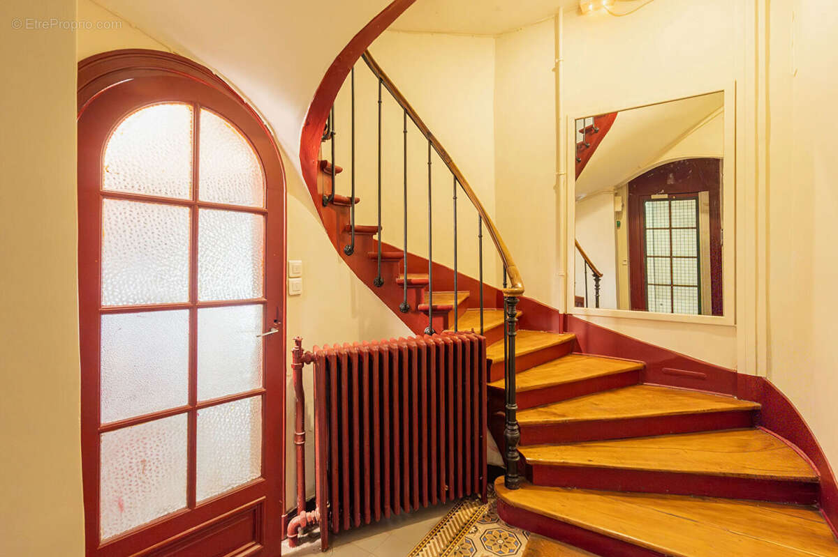 Appartement à PARIS-11E