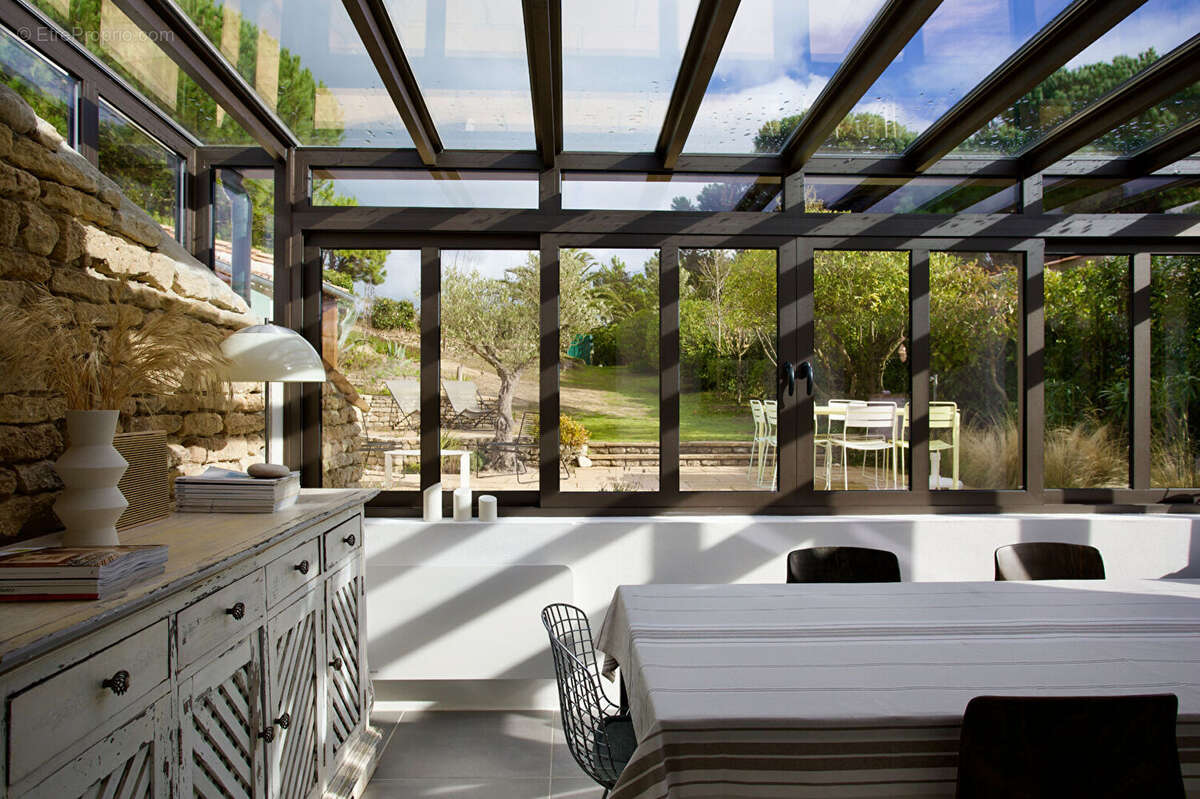 Maison à LES PORTES-EN-RE