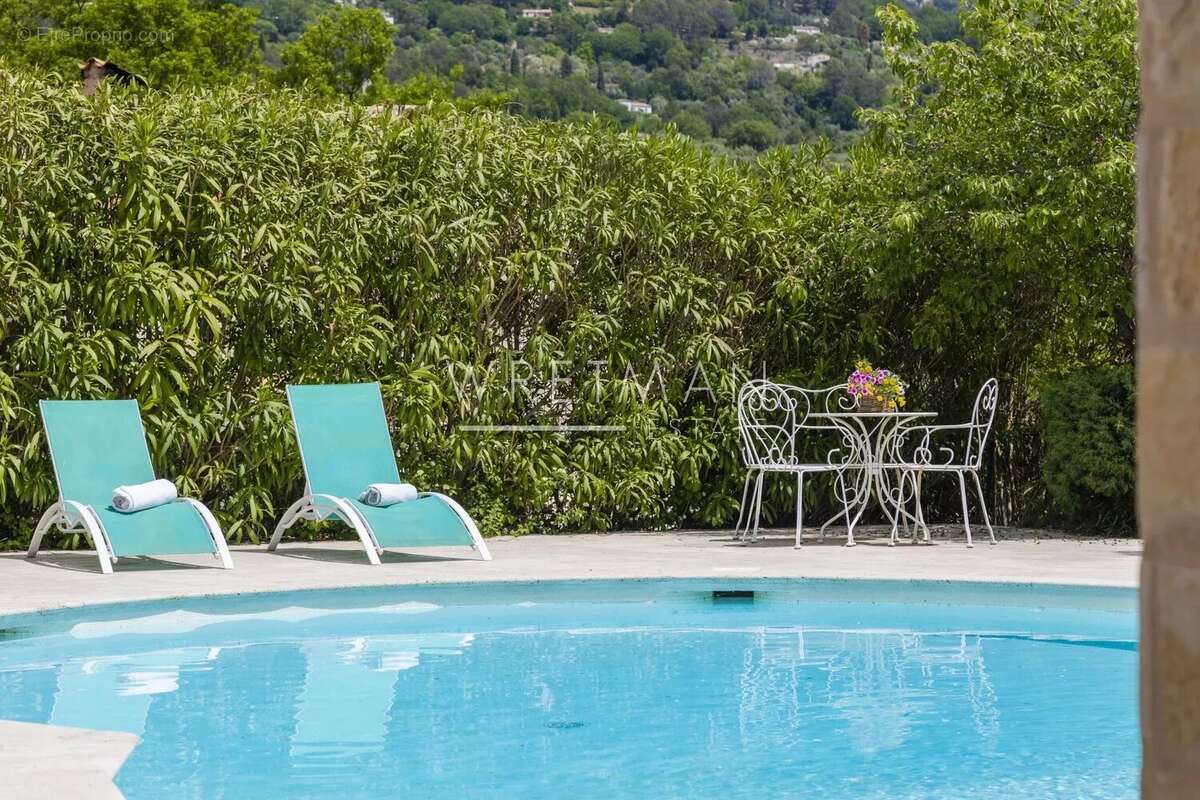 Maison à LE BAR-SUR-LOUP