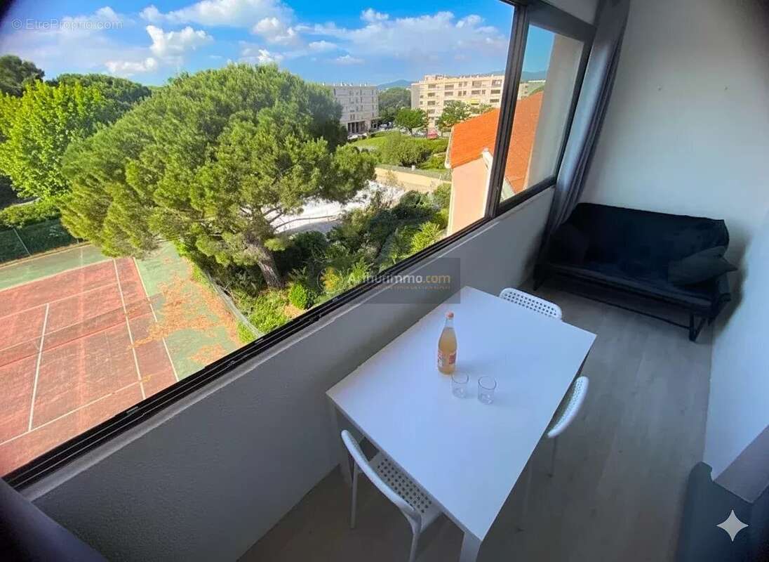 Appartement à FREJUS