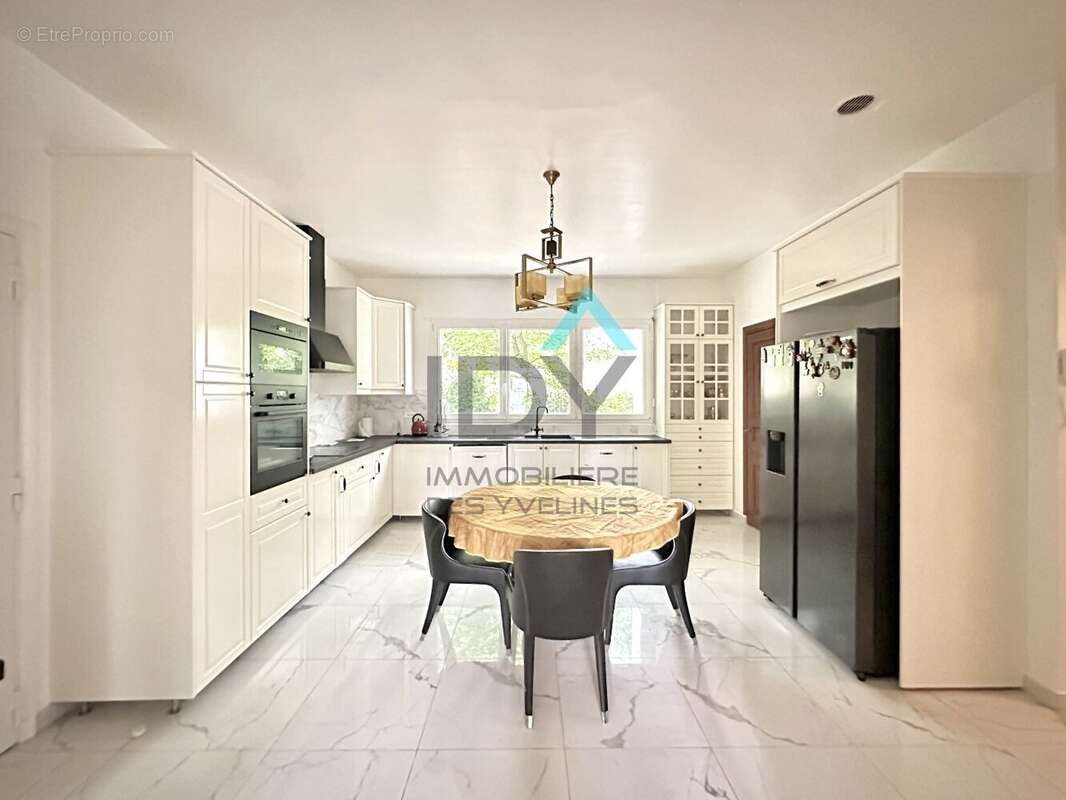 Maison à LE VESINET