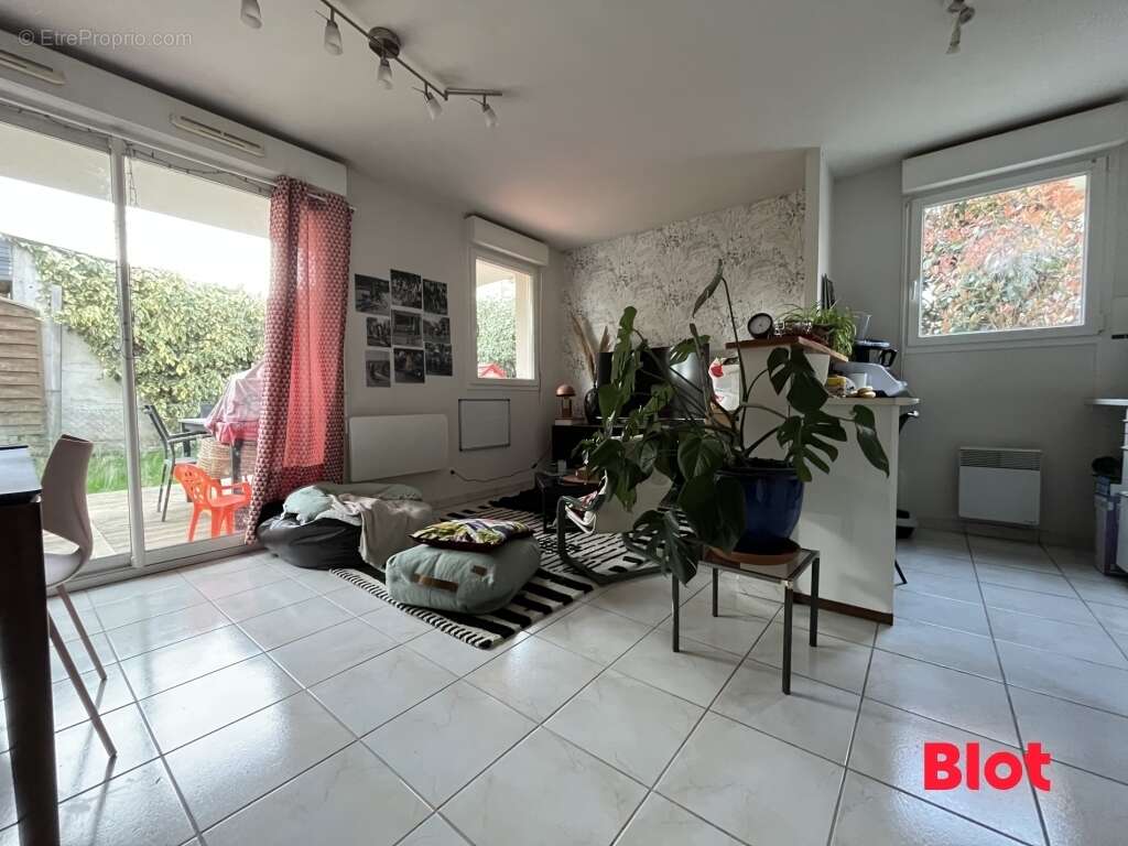 Appartement à BREAL-SOUS-MONTFORT
