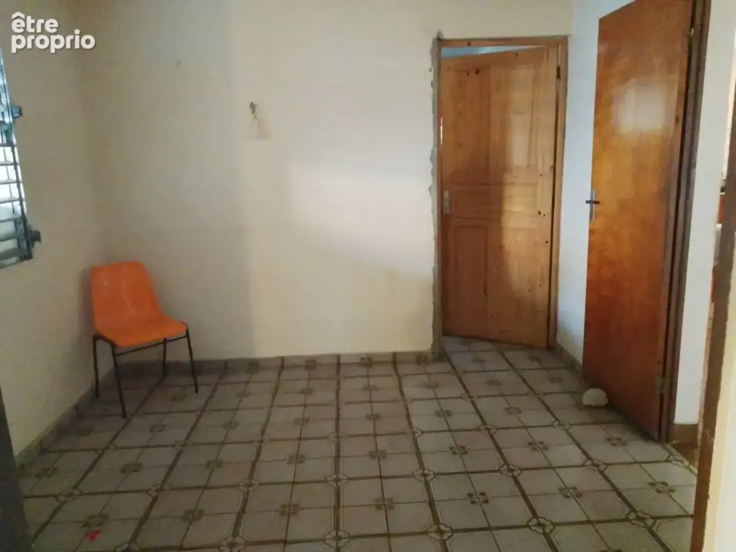  À VENDRE – Maison 2 niveaux à Baillif Guadeloupe, proche du centre et de toutes commodités - photo 8