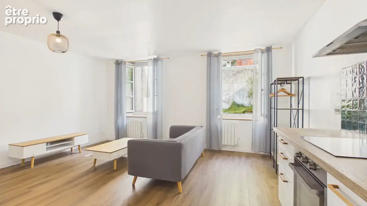 BAYONNE -SAINT-ESPRIT - RUE SAINTE-CATHERINE 229 000  FAI -T3 de 58,18 m² - 2 chambres ? entièrement rénové ? DPE C - photo 4