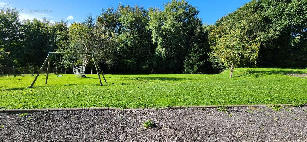 Maison à SAINT-AUBIN-LE-CAUF