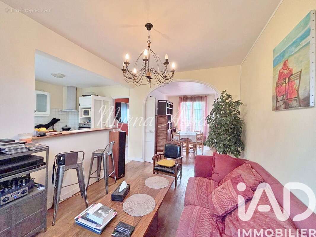 Photo 2 - Maison à SAVIGNY-SUR-ORGE