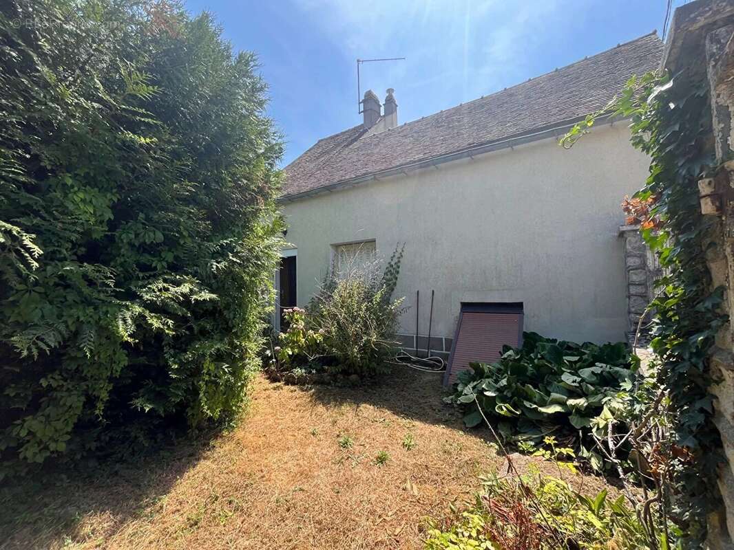 Maison à SANTEUIL