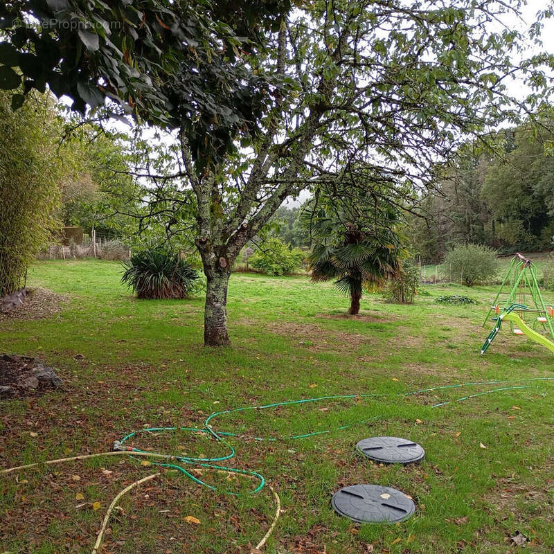Maison à VERNEUIL-SUR-VIENNE