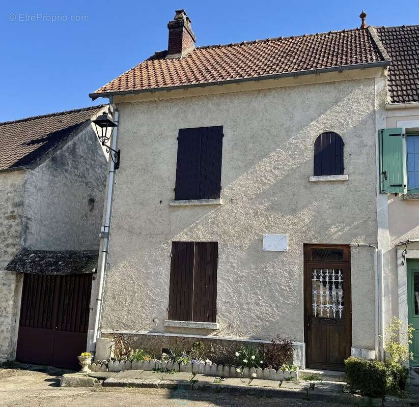 Maison à VETHEUIL