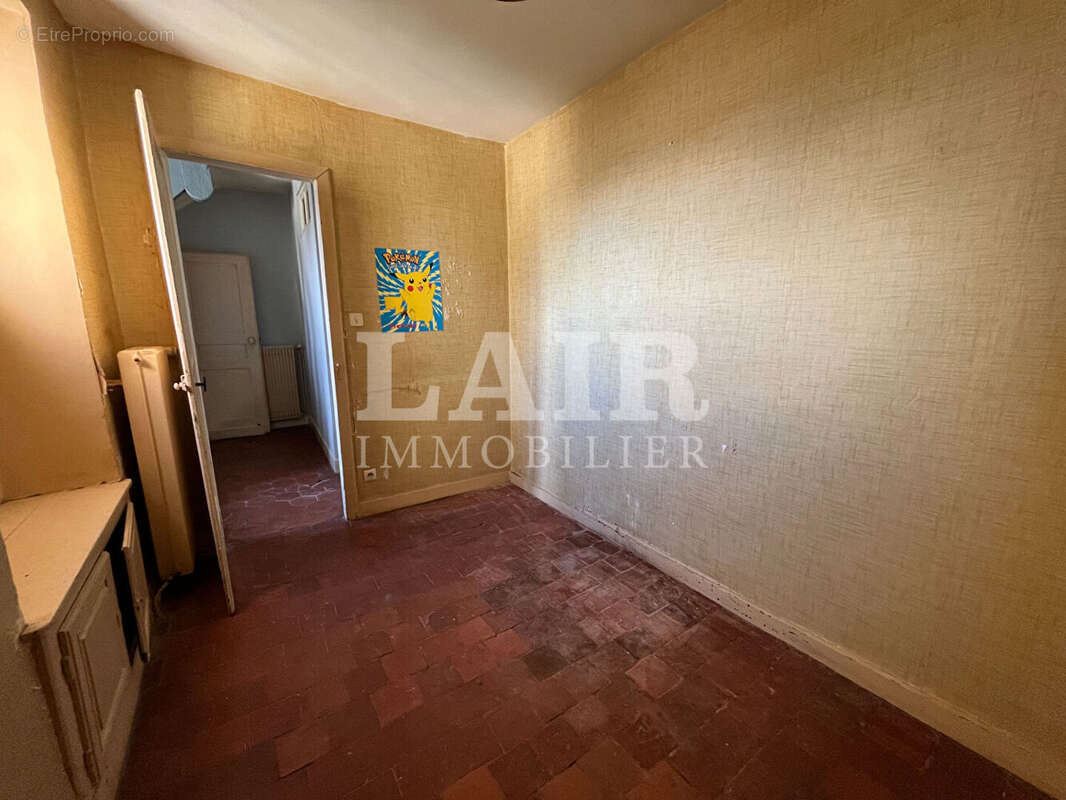 Maison à LE MELE-SUR-SARTHE