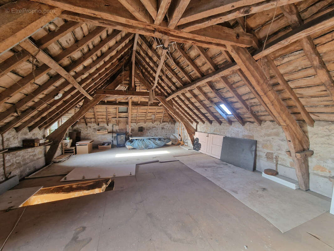Charmante maison en pierres à Noailles - photo 14