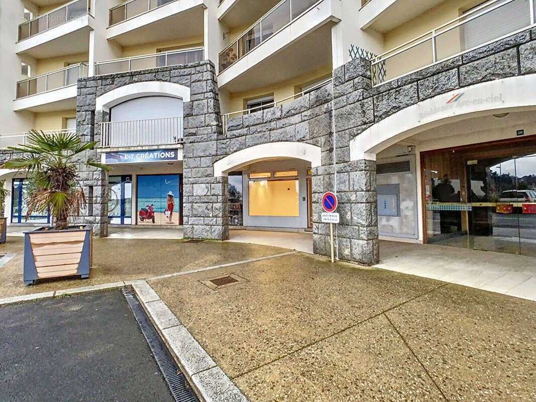 Commerce à SAINT-QUAY-PORTRIEUX