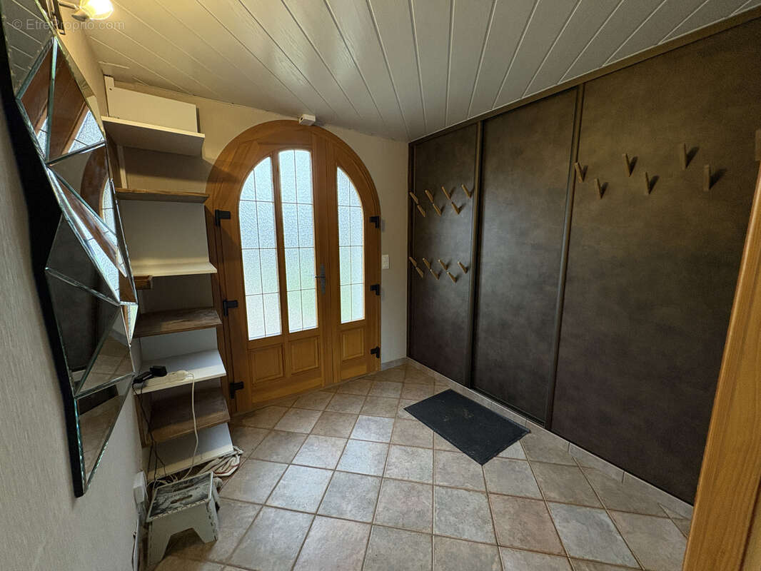 Maison à BIANS-LES-USIERS