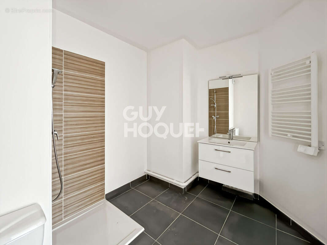 Appartement à FONTENAY-TRESIGNY