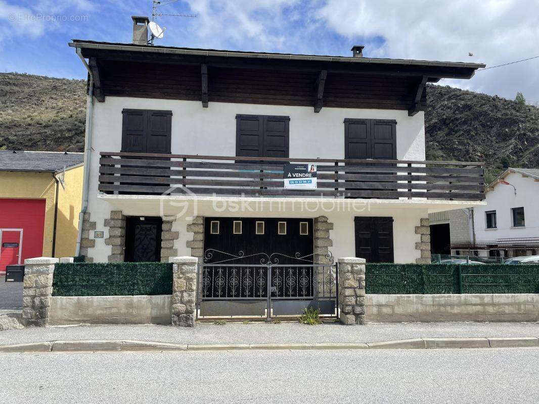 Maison à LATOUR-DE-CAROL