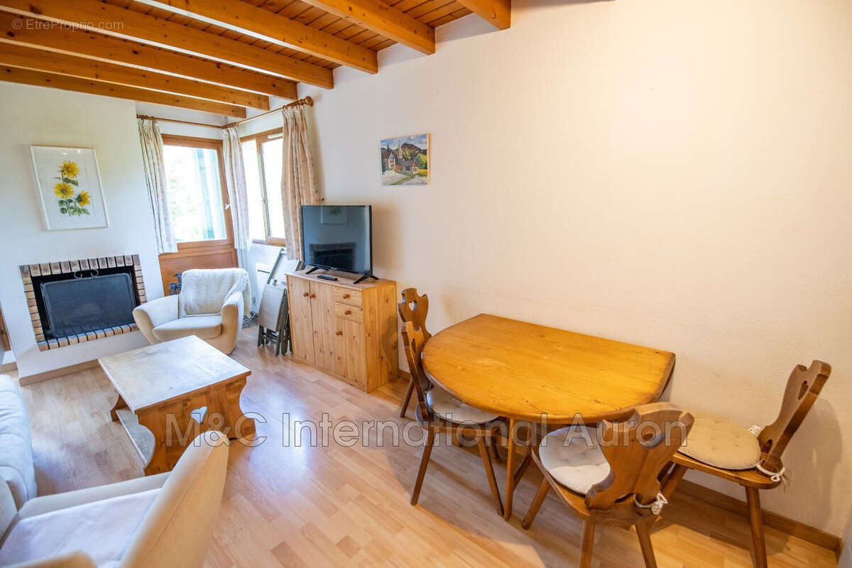 Appartement à SAINT-ETIENNE-DE-TINEE
