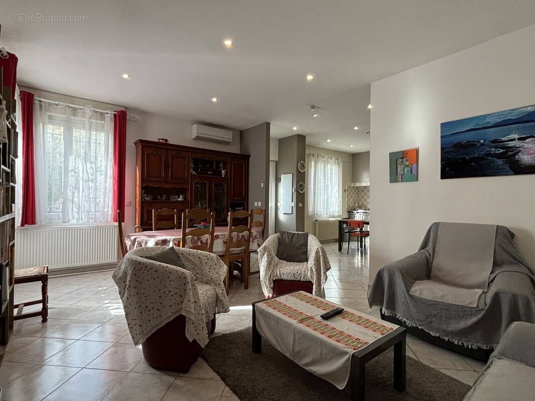 Maison à VIAS