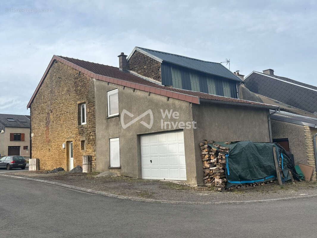 Maison à POURU-AUX-BOIS