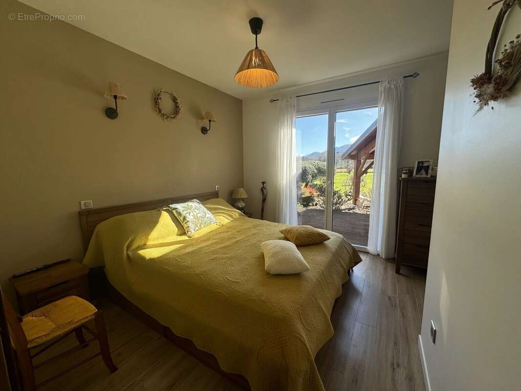 Maison à LORP-SENTARAILLE