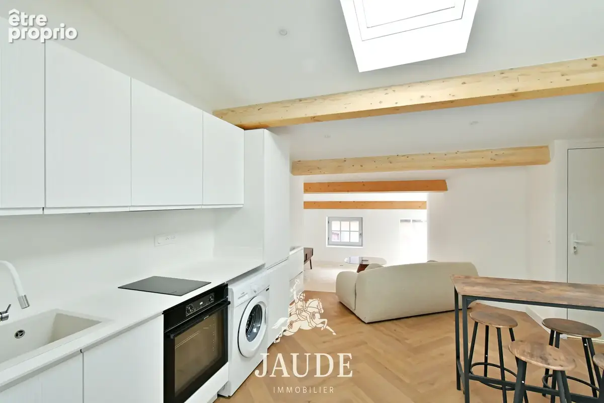 Superbe appartement rénové et meublé en plein cœur de Clermont-Ferrand - photo 2