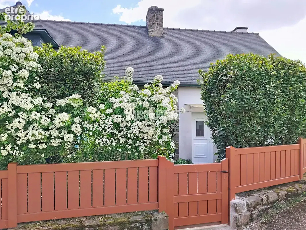 Le Tronchet centre : Maison familiale en pierre - photo 20