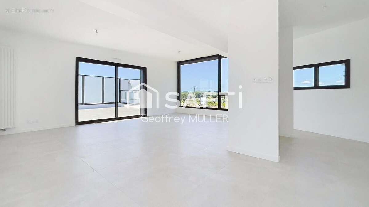 Photo 2 - Maison à ARRADON