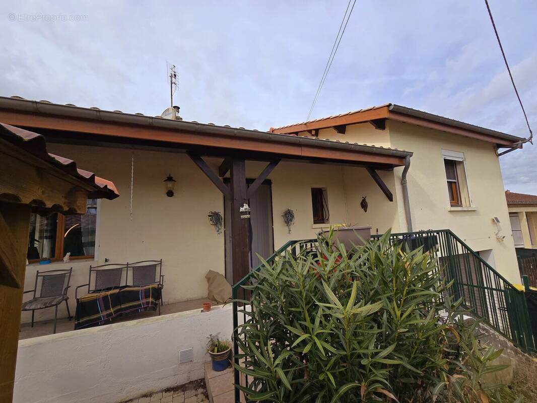 Maison à SAINT-PARDOUX-ISAAC