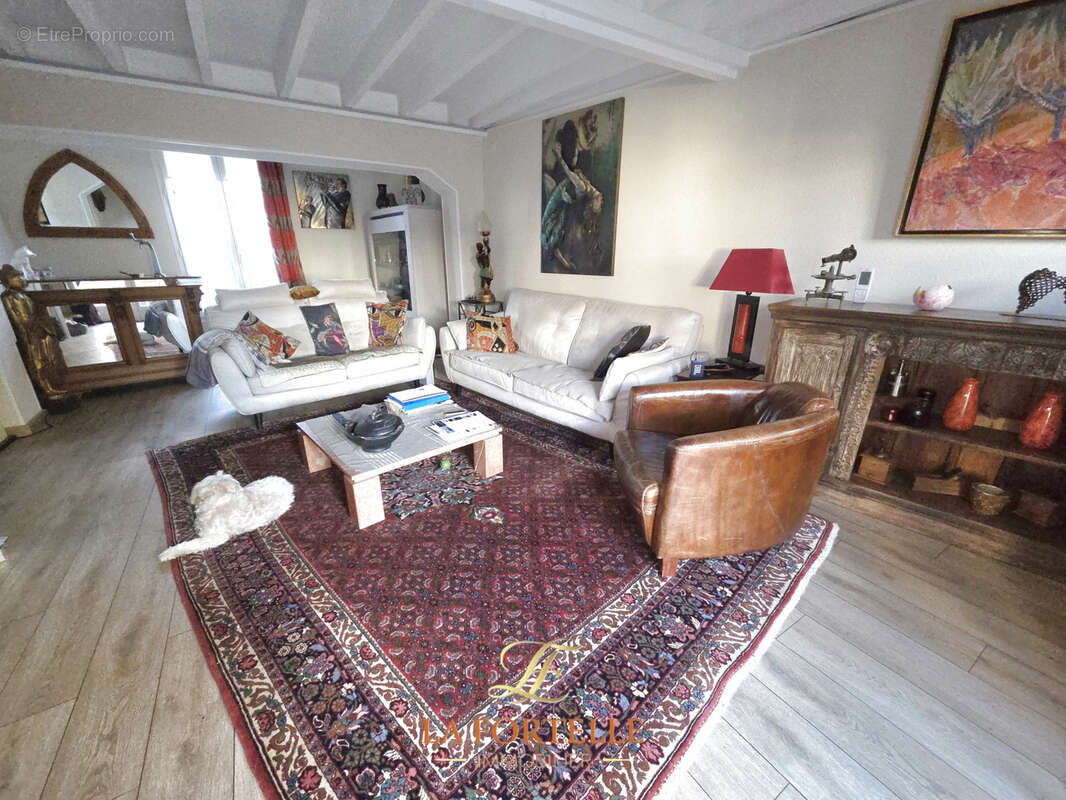 Maison à MANTES-LA-JOLIE