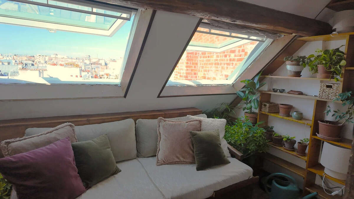 Appartement à PARIS-2E