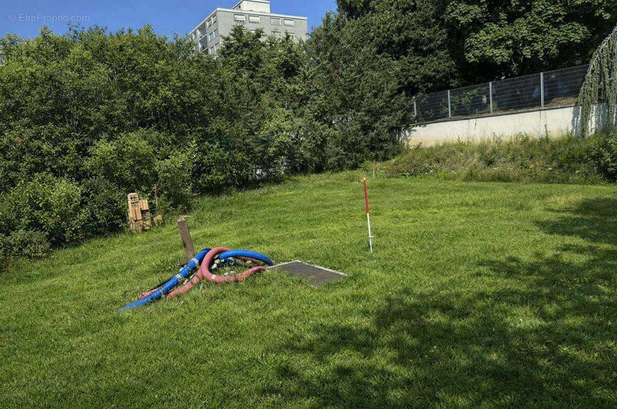 Terrain à BESANCON