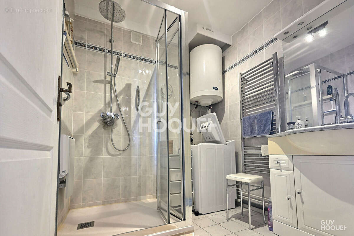 Appartement à MAISONS-ALFORT