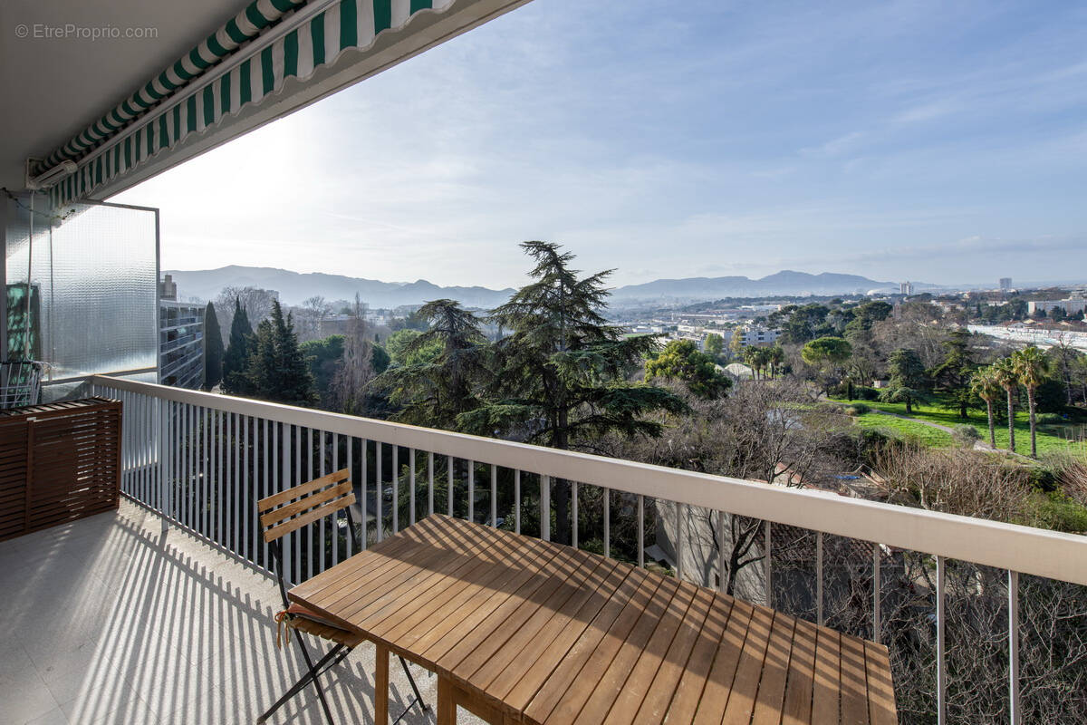 Appartement à MARSEILLE-12E