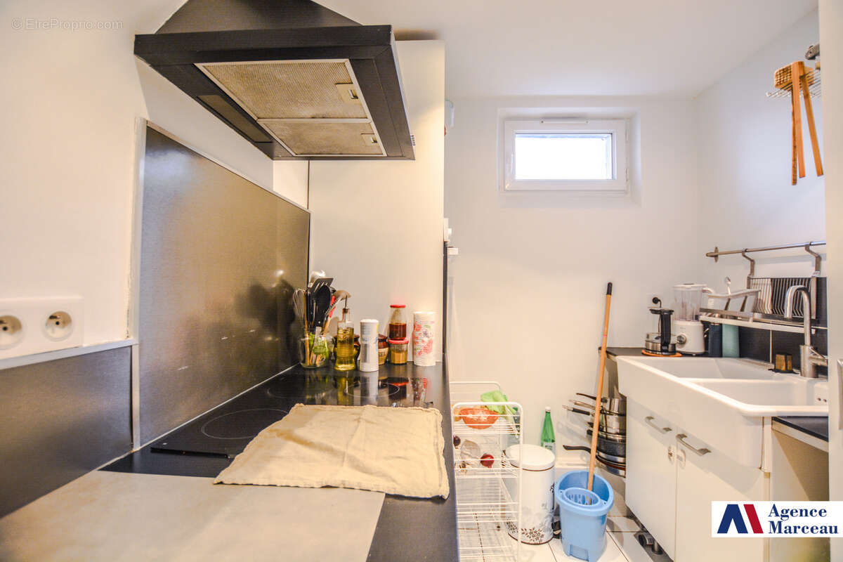 Appartement à COURBEVOIE