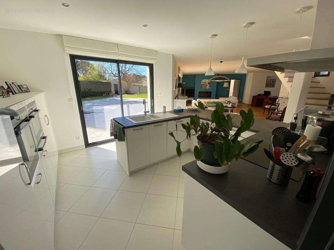 Maison à LES MATHES