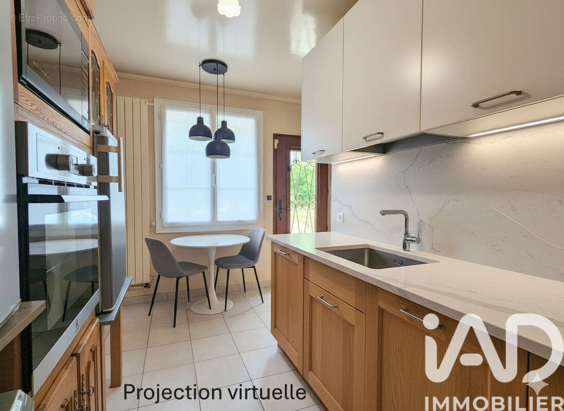 Photo 7 - Maison à LAMORLAYE