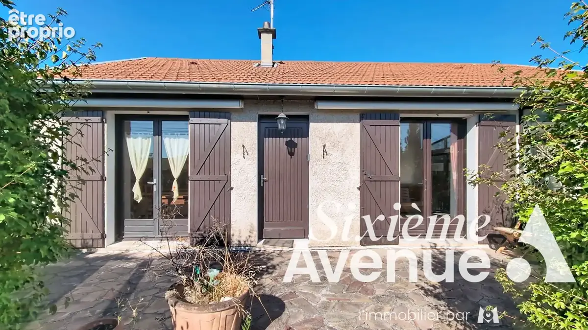 Maison Saint Priest Village 4 pièce(s) 89 m2 - photo 2