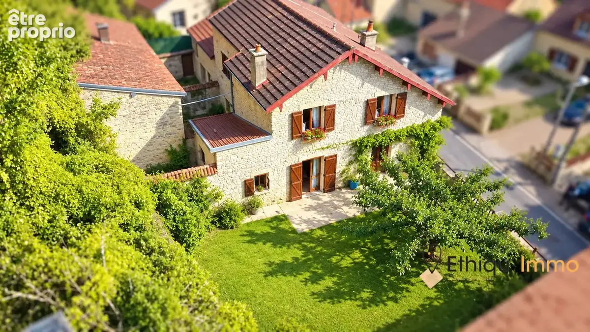 Maison à LAFERTE-SUR-AUBE