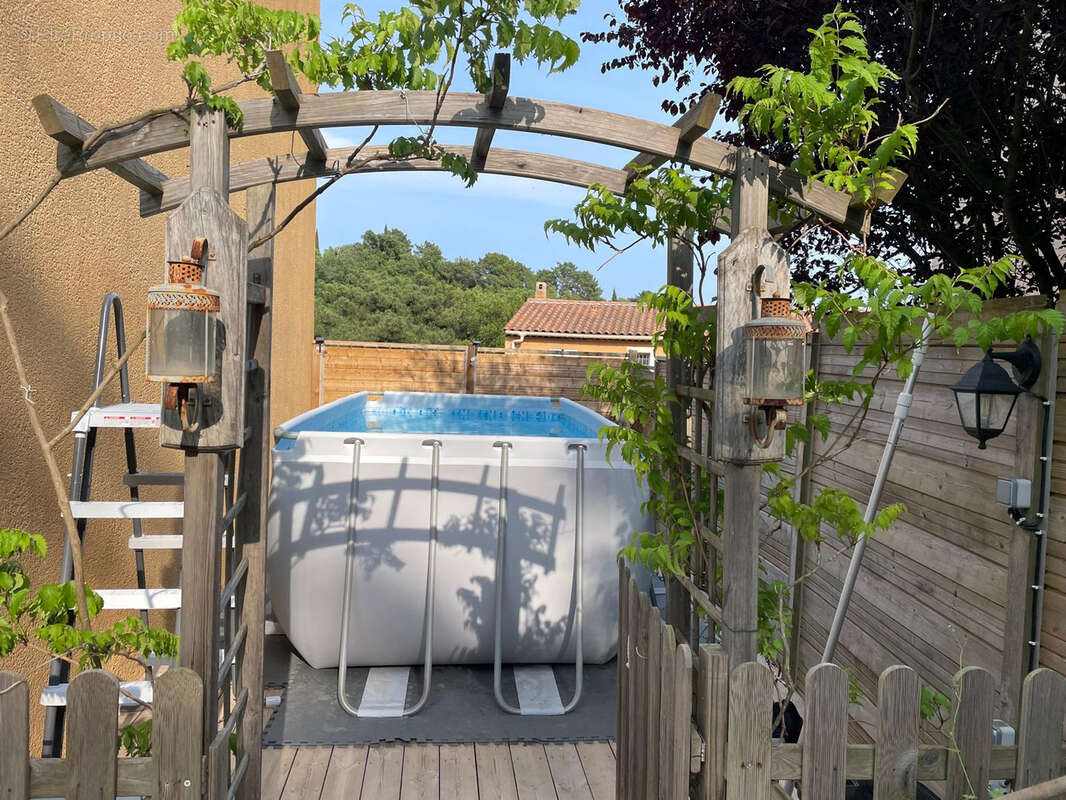 Maison à LA GARDE-FREINET