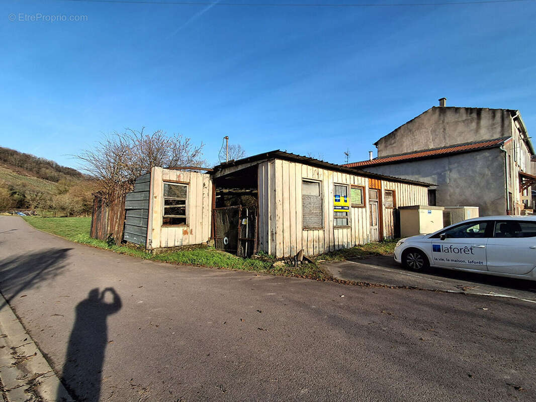 Commerce à CONTZ-LES-BAINS