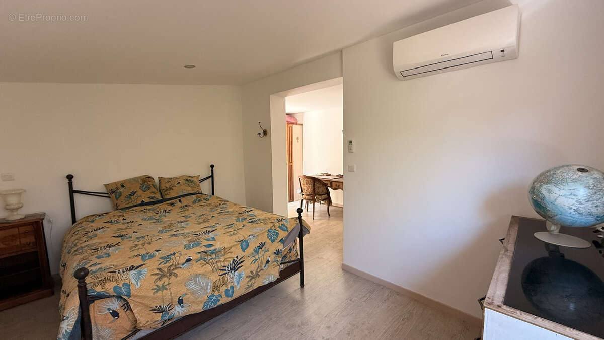 Maison à CAGNES-SUR-MER