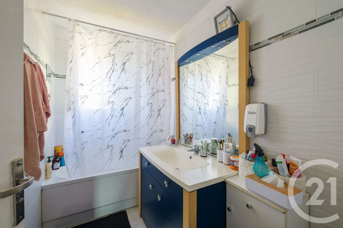 Appartement 61 m² à Bastia  - photo 4