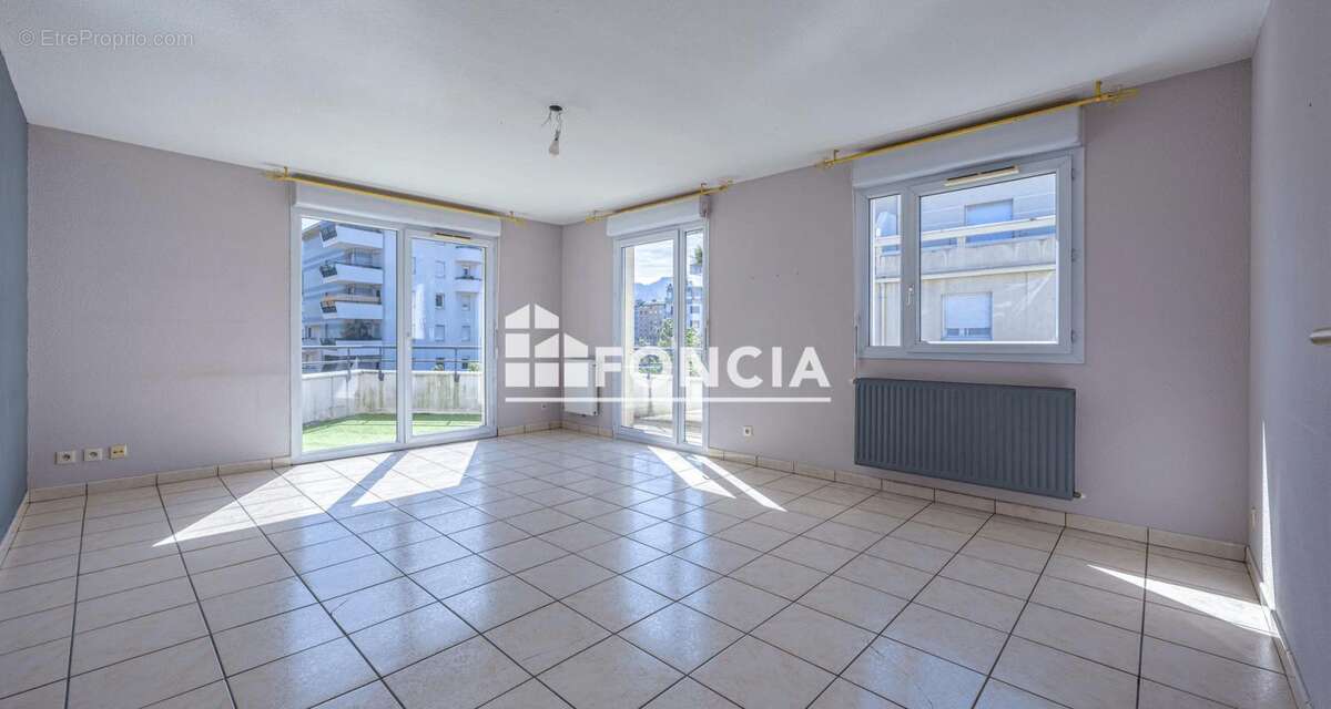 Annecy - T4 lumineux avec terrasse et garage en supplément - photo 2