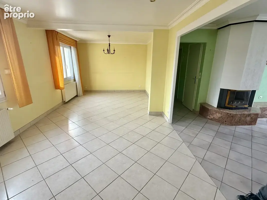 Maison 185 m² à Suippes  - photo 4