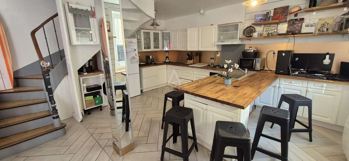 Maison à CAMARET-SUR-MER