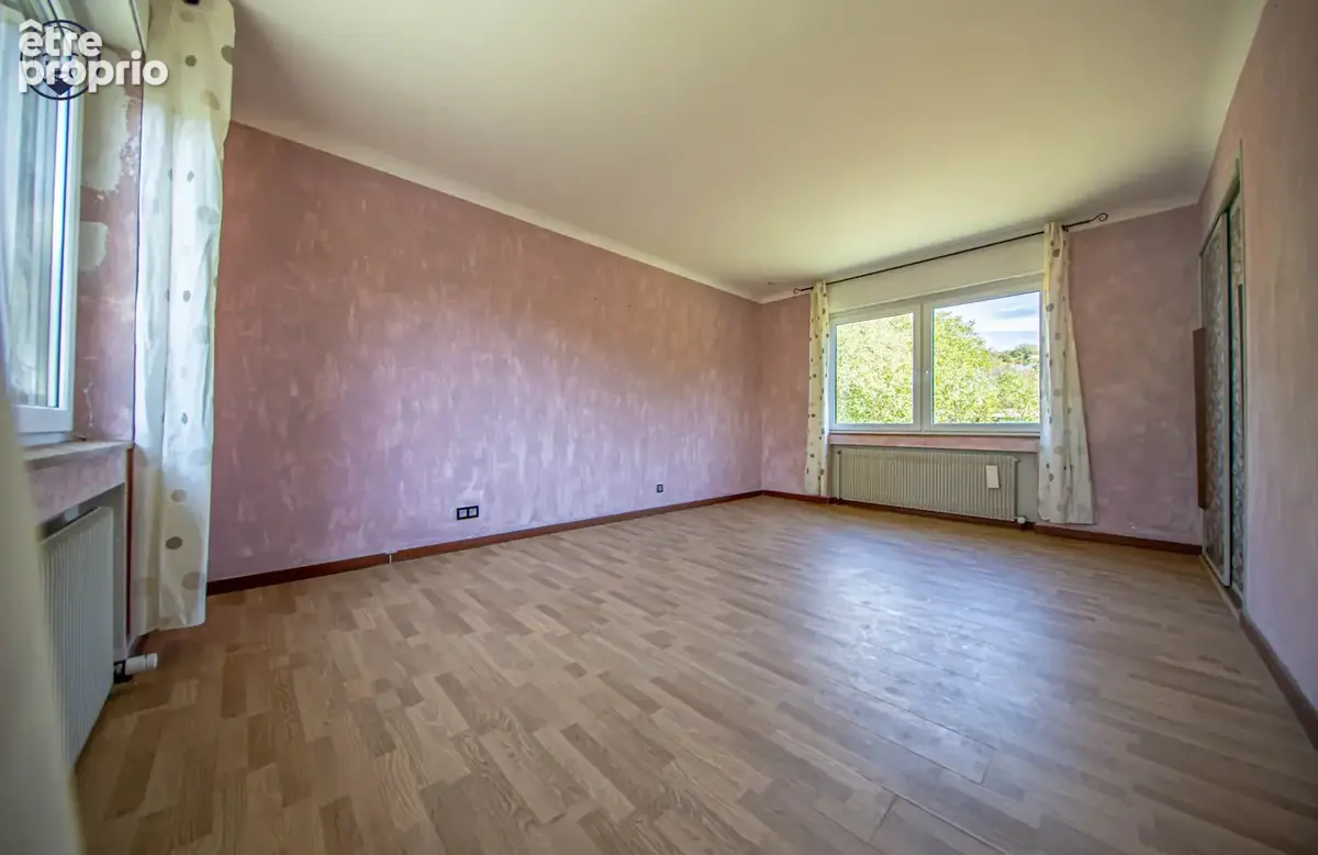 Pavillon individuel avec charme et beaux volumes sur 2 131 m2 de terrain - photo 11