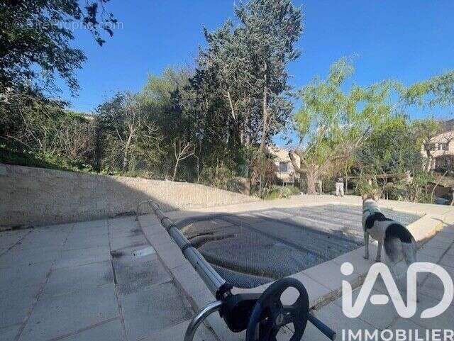 Photo 4 - Maison à GREASQUE