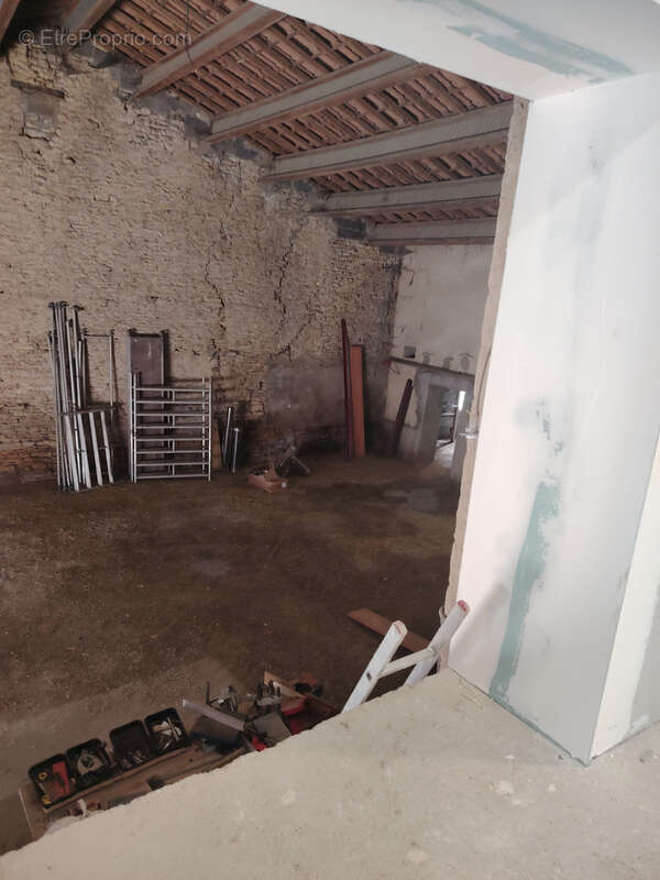 Appartement à SENON