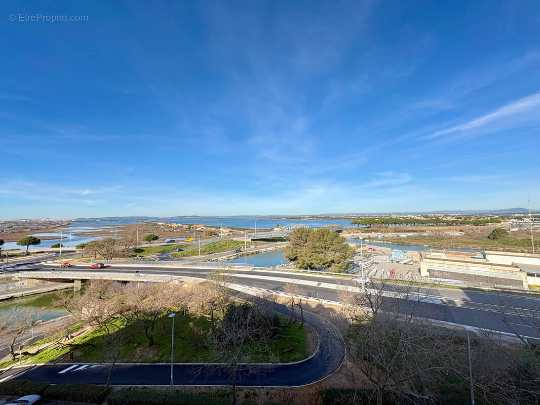 Appartement à MAUGUIO