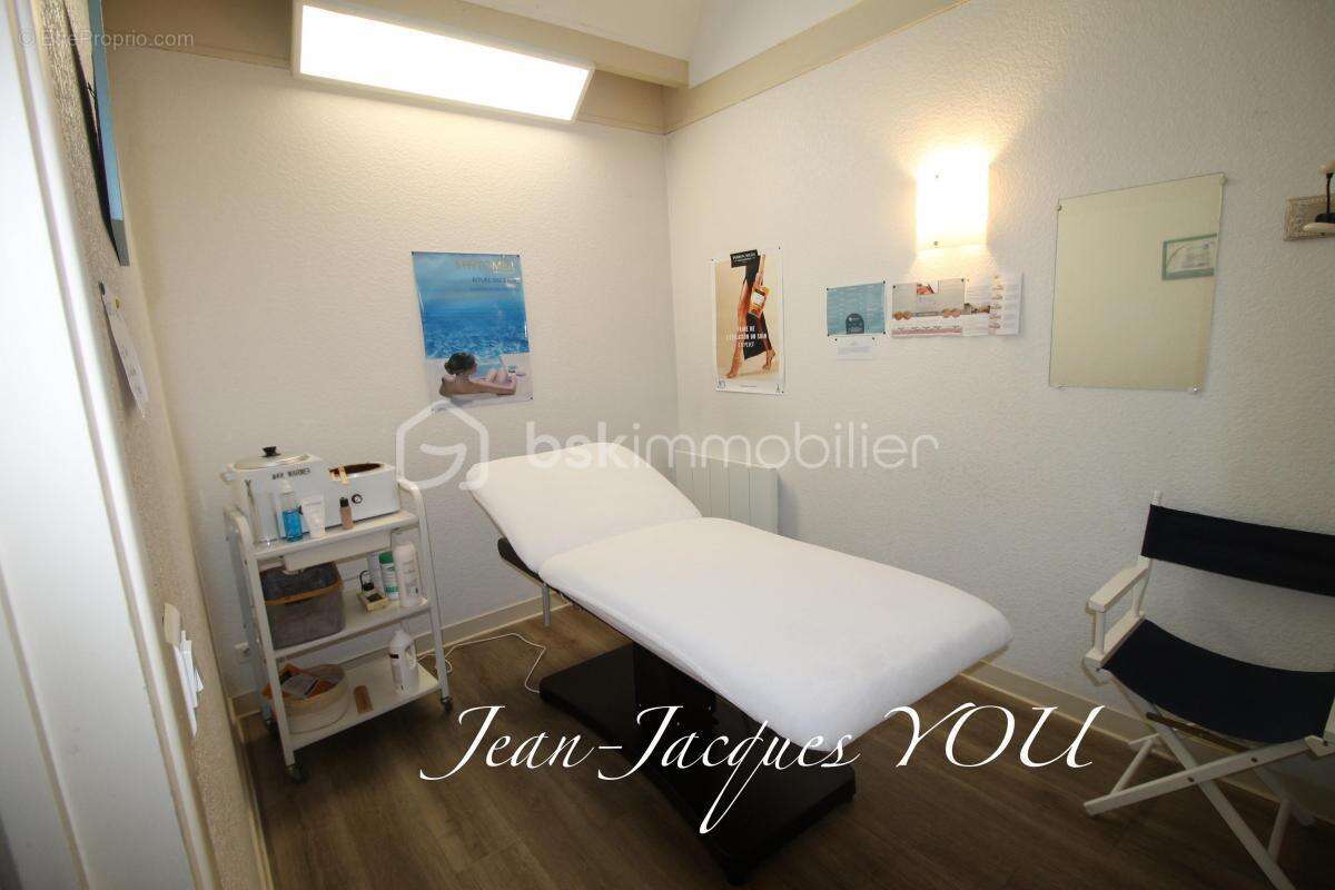 Commerce à SAINT-HILAIRE-DU-HARCOUET